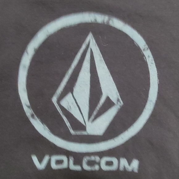 Volcom Black T-Shirt - Picture 4 of 6